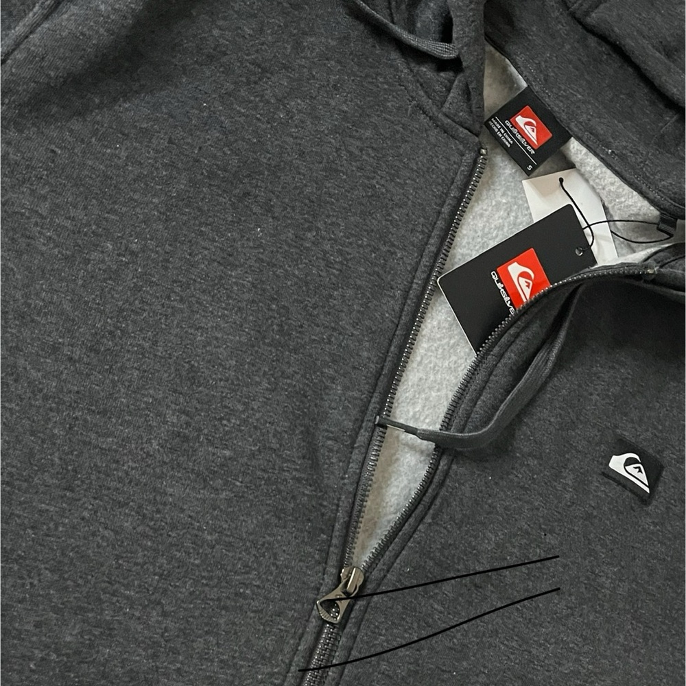 Quiksilver Hoodie for Everyday Comfort
